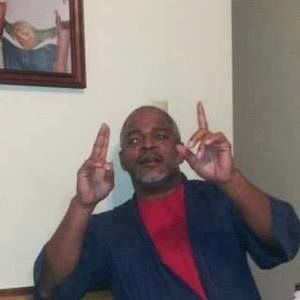 Meet your Posher, Lawrence